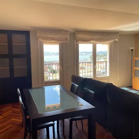 Atico Vistas Al Mar شقة مينيو